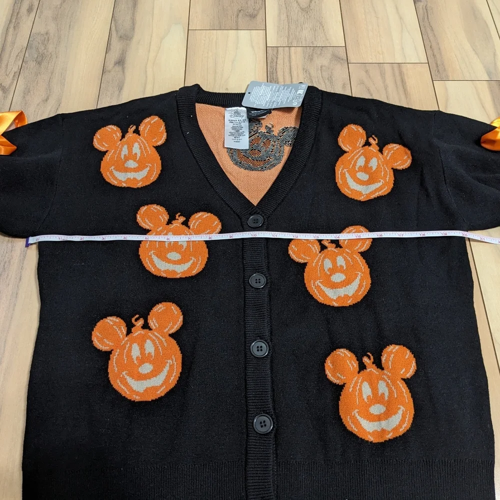 NWT! Disney Parks Her Universe Halloween Mickey Mouse Pumpkin Ribbon Cardigan M - Picture 11 of 16